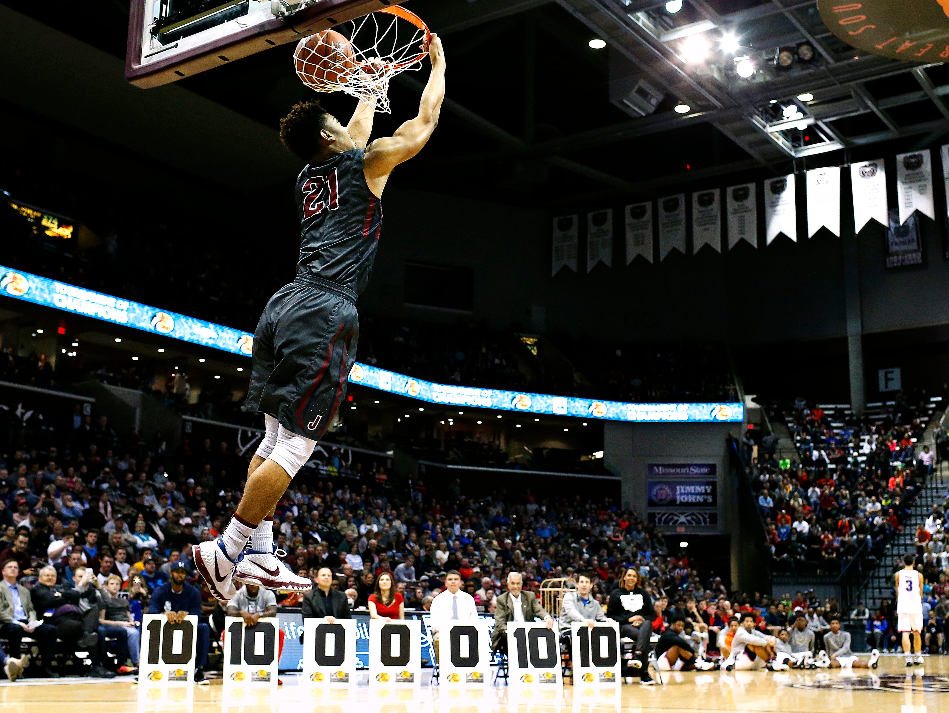 Darrian Guillory of Joplin High School (Joplin, Mo.) dunks during the dunk contest portion of the 2016 Tournament of Champions at JQH Arena in Springfield, Mo. on Jan. 15, 2015. Guillory won second place in the contest.