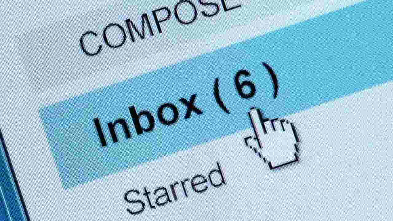 How to check if someone has read your email