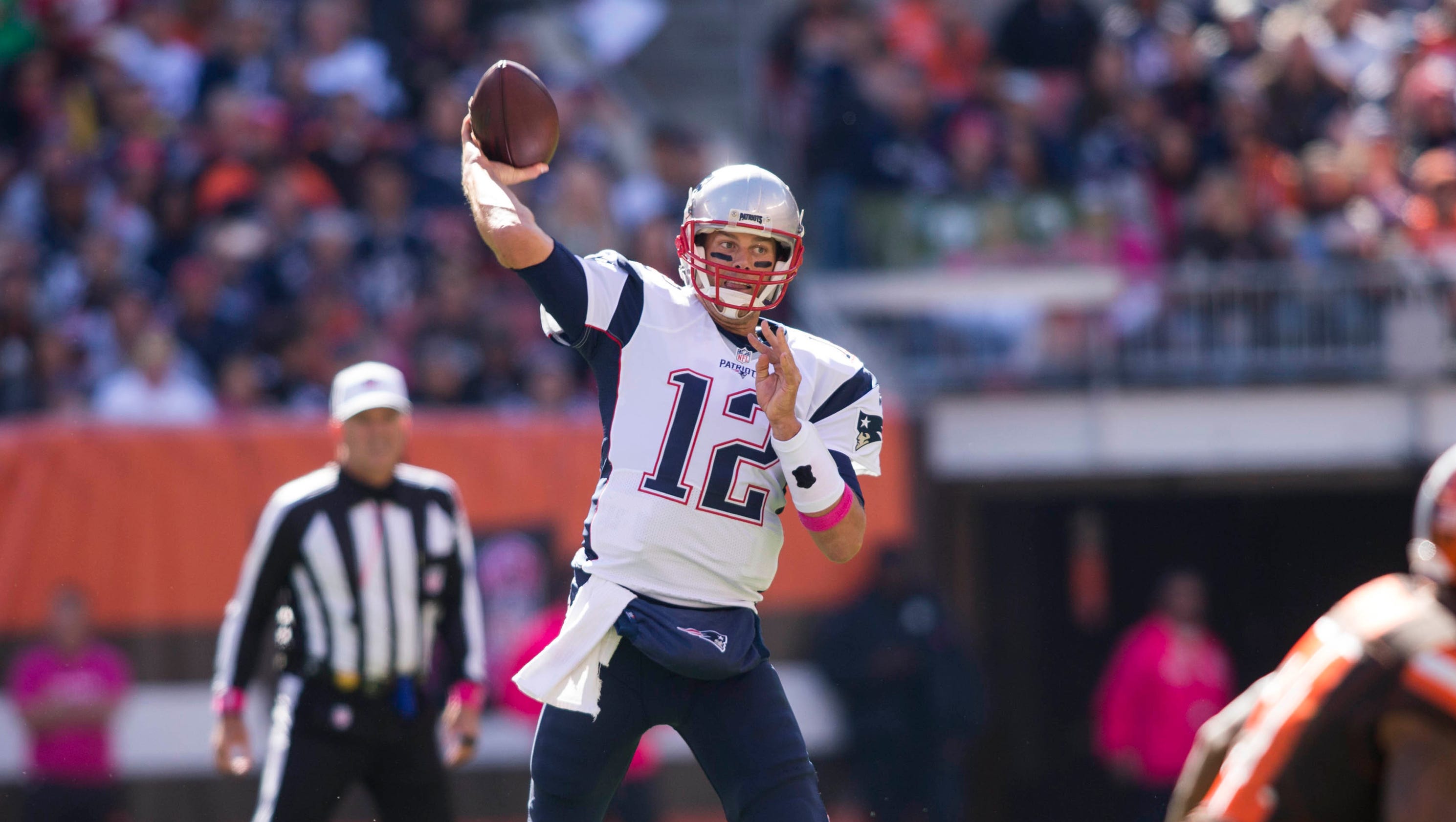 Tom Brady returns from Deflategate ban in top form