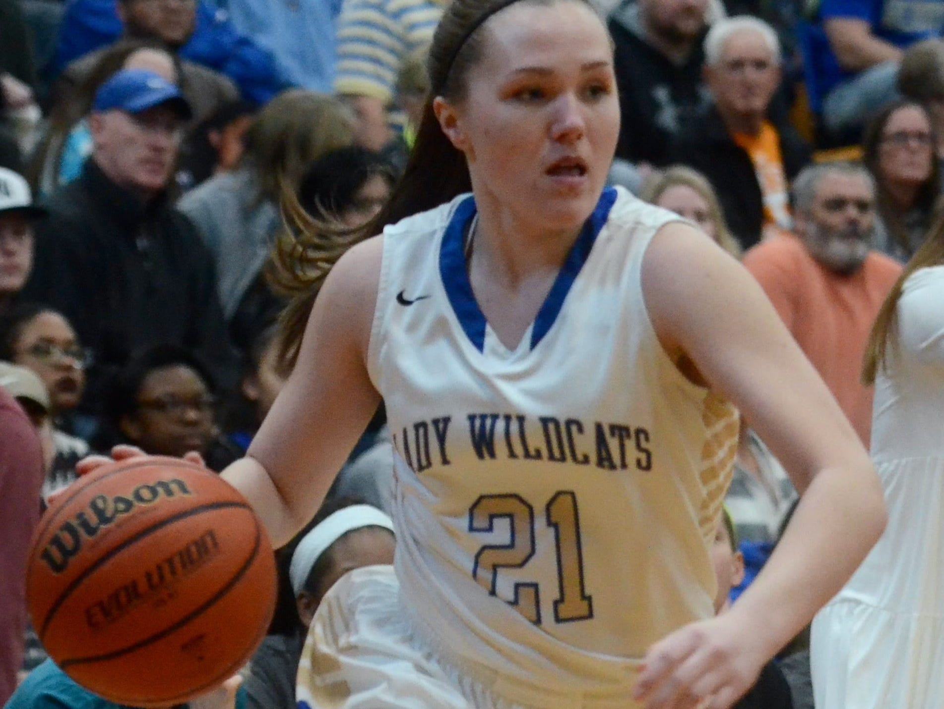 Wilson Central's Kendall Spray scored 10 second-quarter points in Saturday's Class AAA sectional matchup against visiting Ravenwood.
