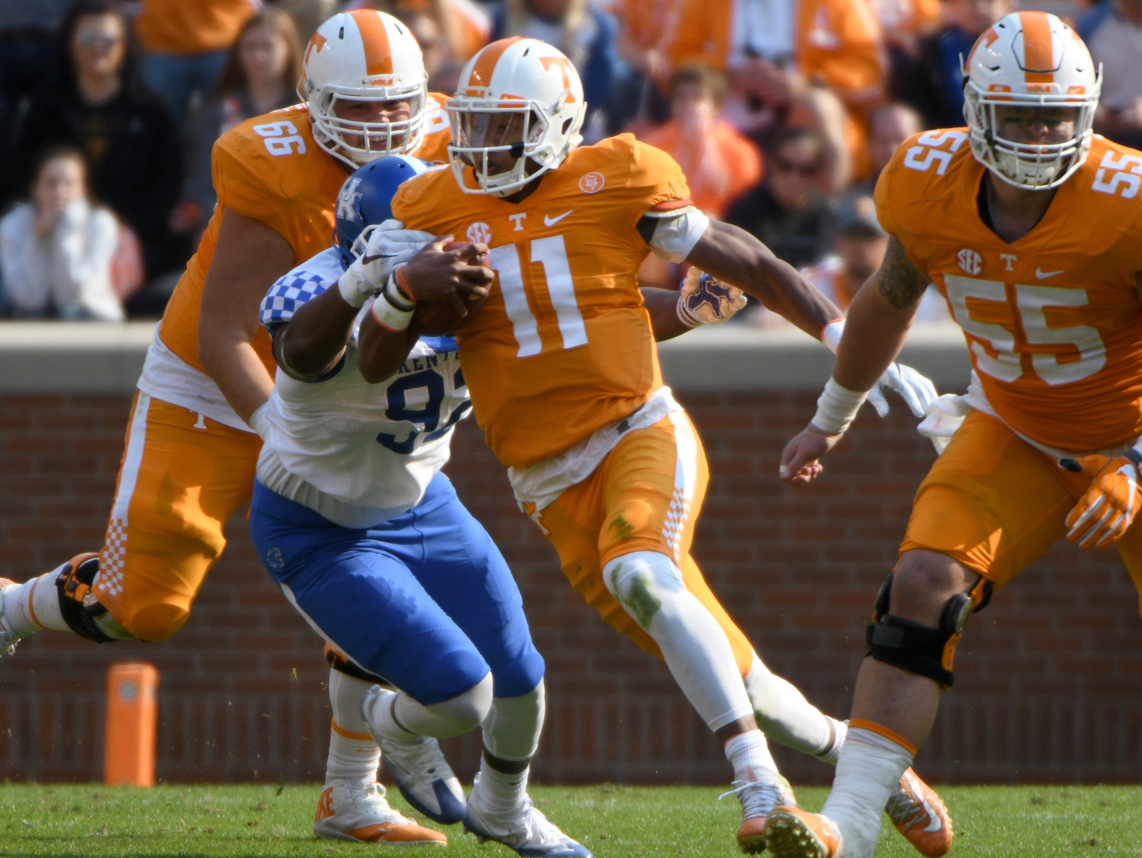 Tennessee’s Dobbs voted weekly Manning Award winner USA TODAY Sports