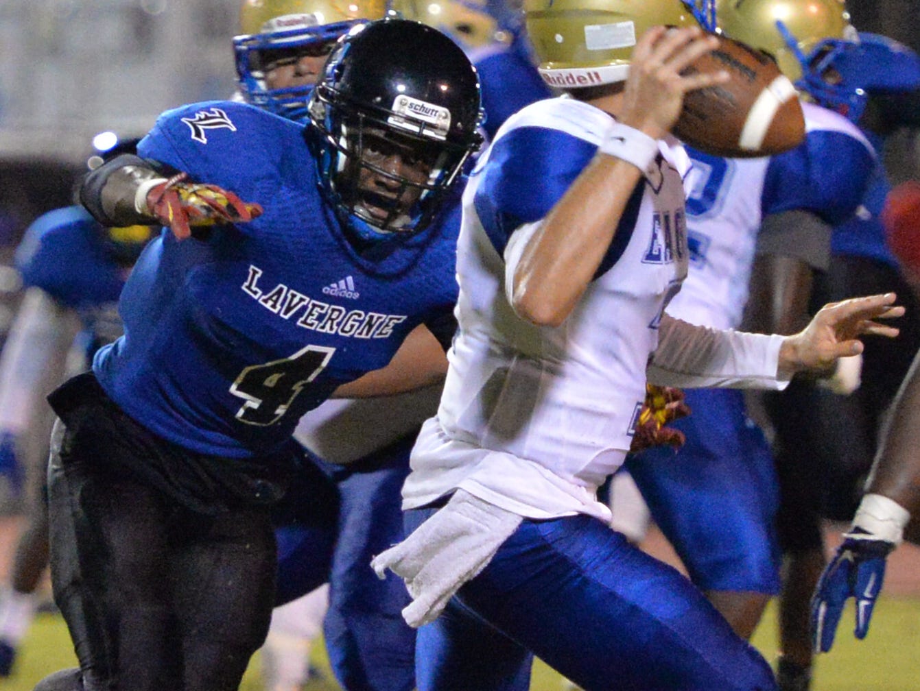 La Vergne's Maleik Gray (left)