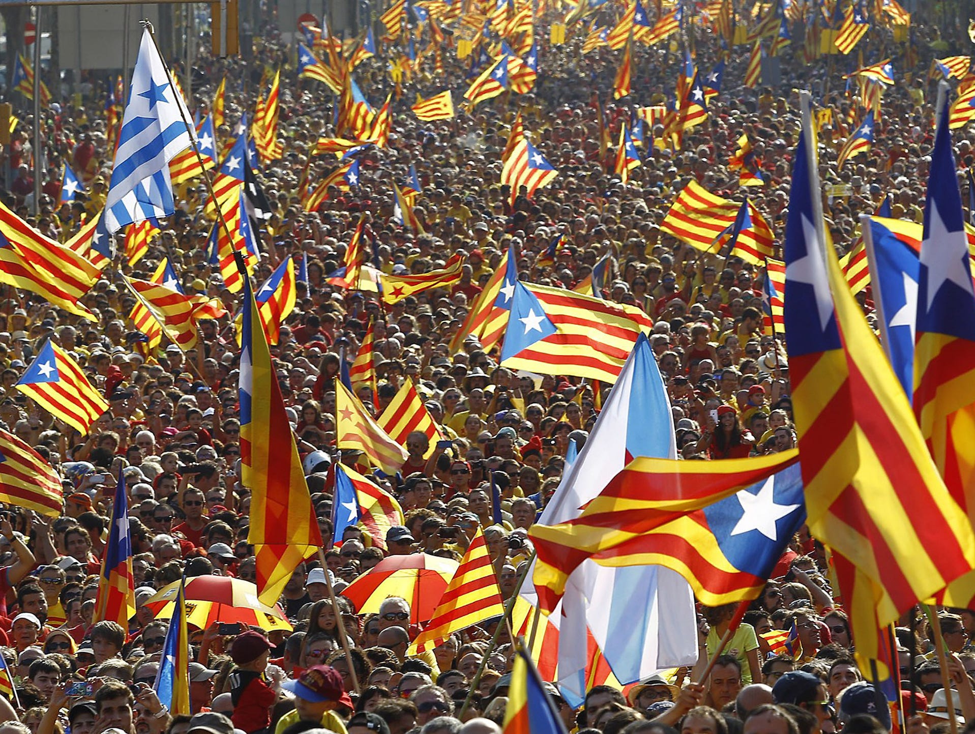 est100 一些攝影(some photos) nationalist, Catalonia. 民族主義者, 加泰罗尼亚/ 加泰隆尼亞