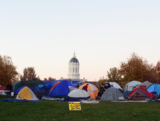 XXX _DEC 1333.JPG S USA MO