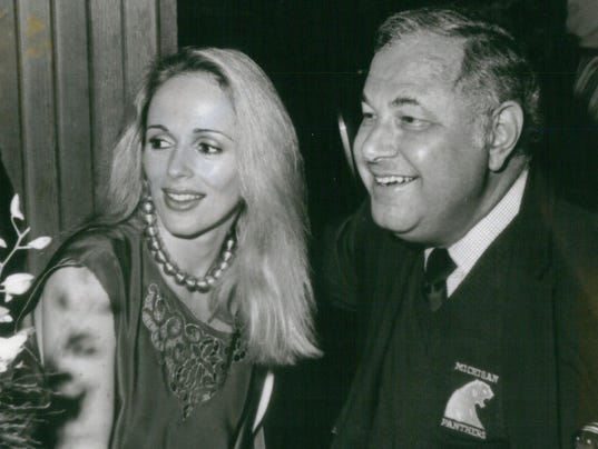 Report: Family squabble leaves Taubman widow locked out