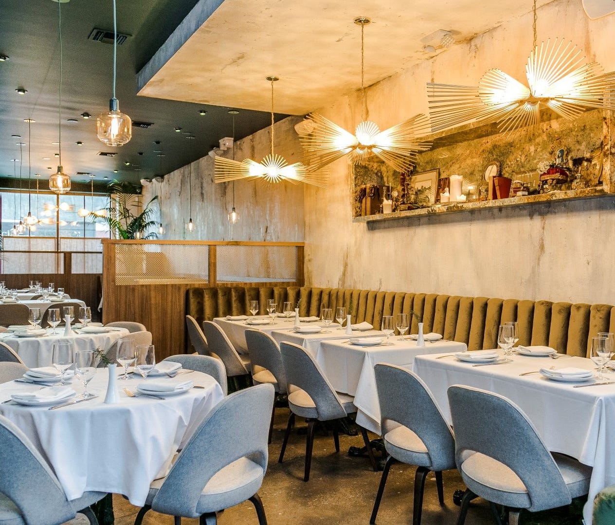 The Ponte opened in Los Angeles on February 21 with design plus a patio and lounge by Marc Ange of Bloom Room Studio.