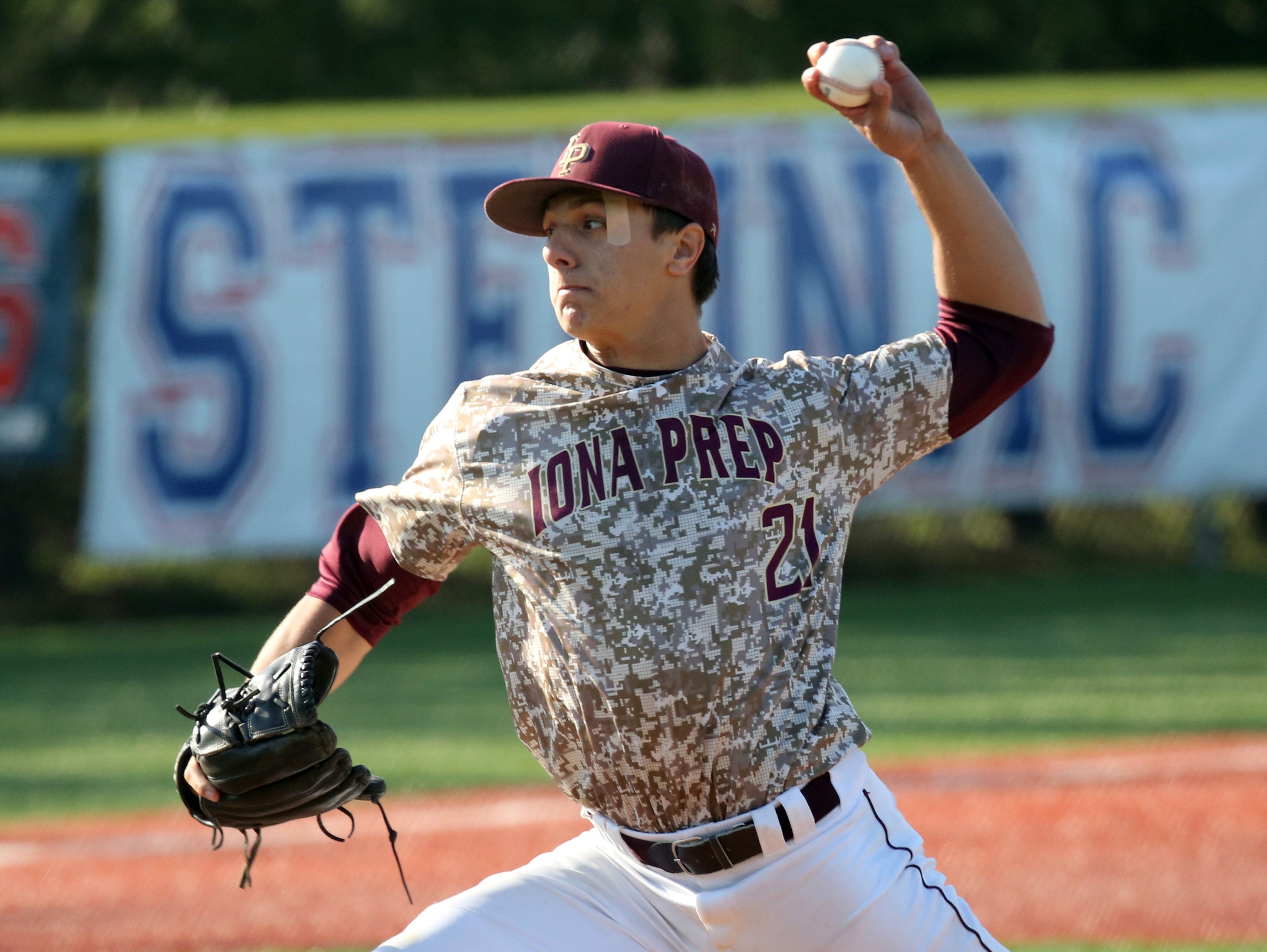 Iona Prep pitcher Anthony Piccolino delivers a pitch against Archbishop Stepinac during their baseball game at Stepinac in White Plains, April 27, 2016.