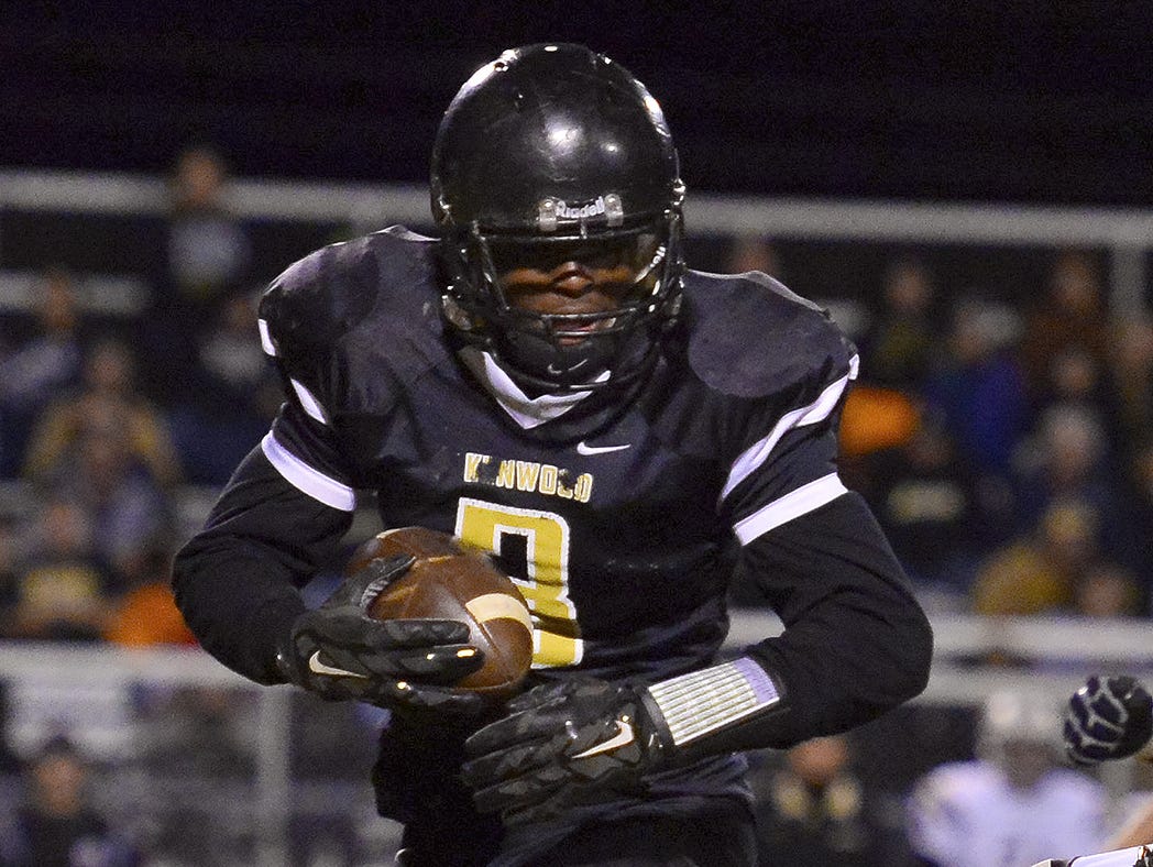 Kenwood running back Antwuan Branch has committed to Purdue.