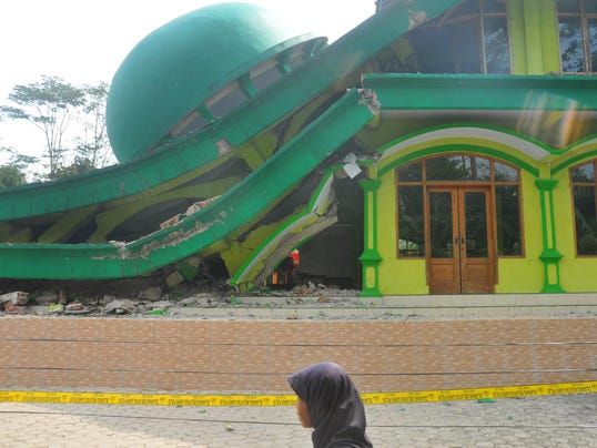 Download this Indonesia Earthquake picture Download this Indonesia Earthquake picture