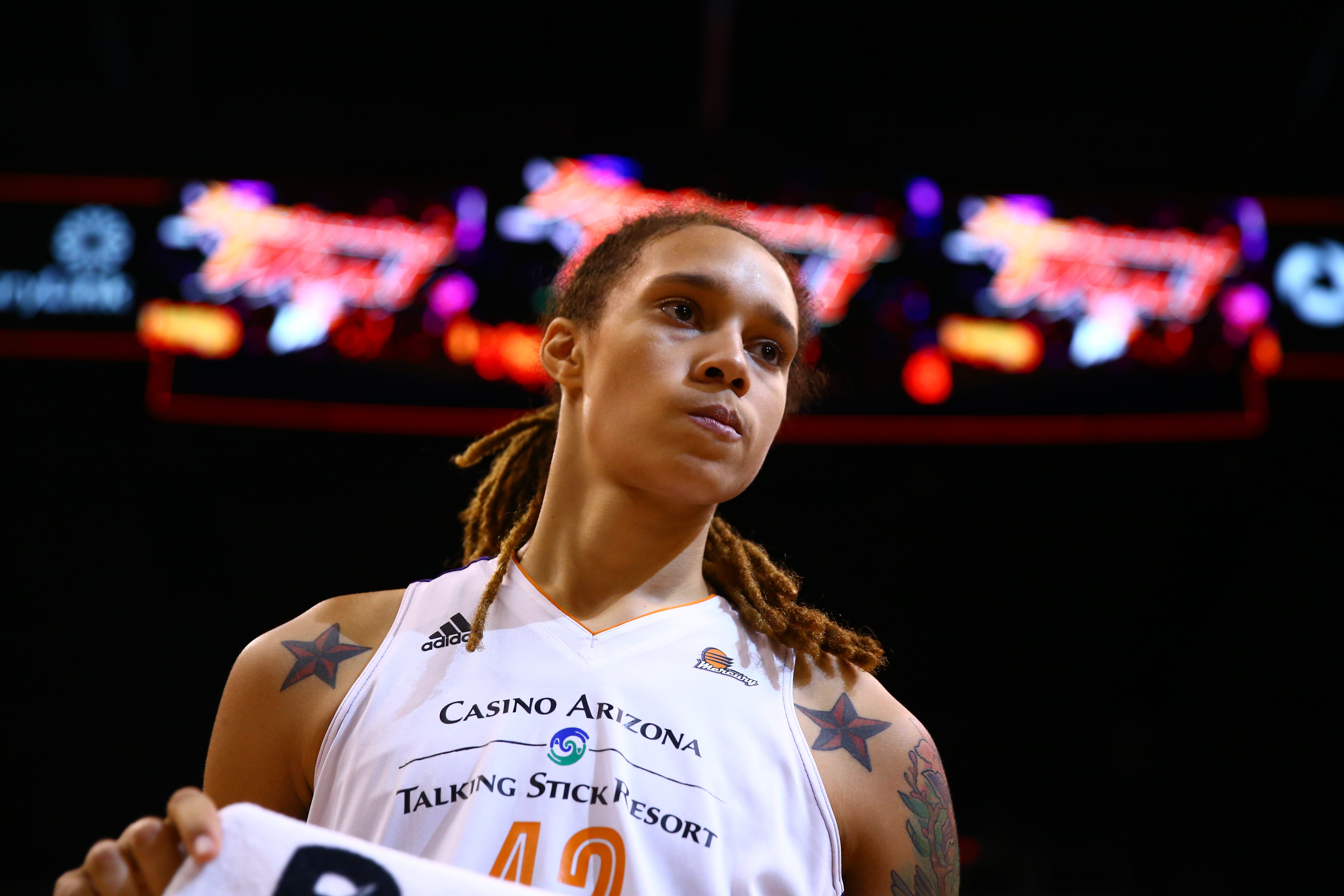 Brittney Griner And Fiance | favload.com