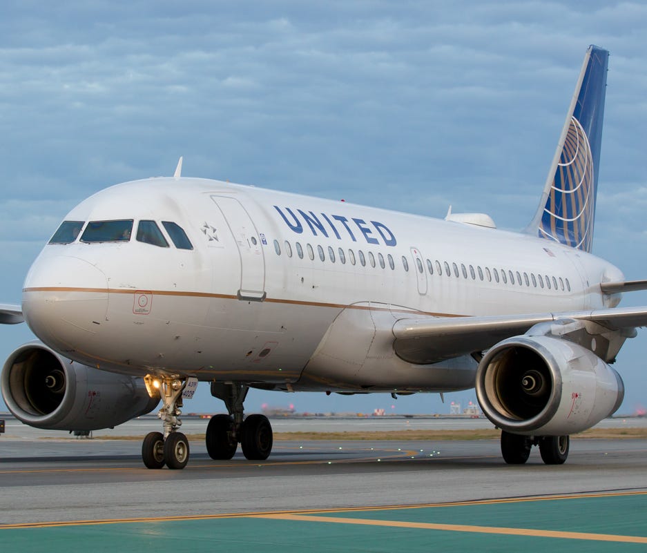 A United Airlines Airbus A319 taxis at San Francisco International Airport in October 2016.