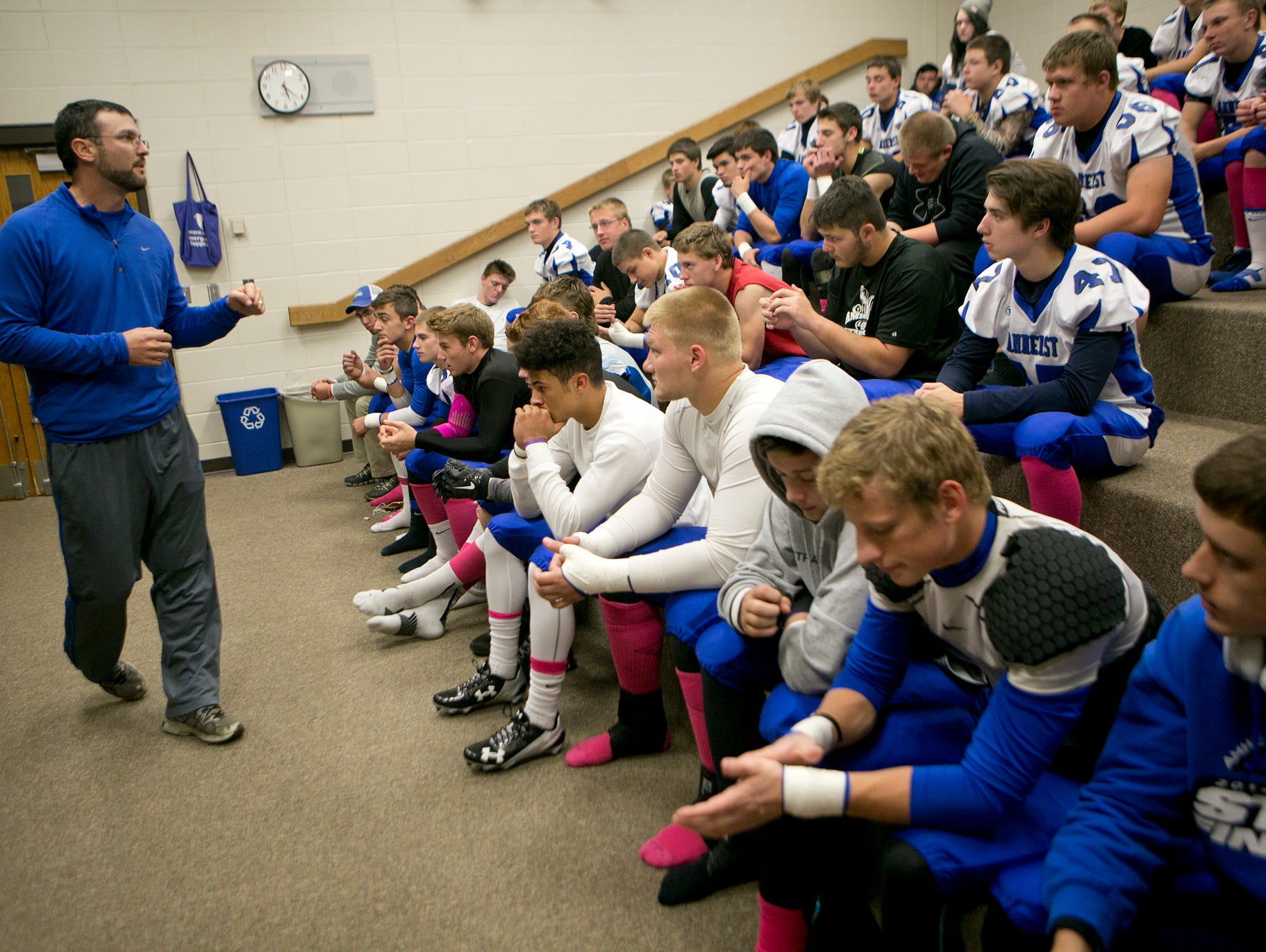 How Amherst football makes champions | USA TODAY High School Sports