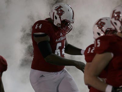 La Salle OL Thayer Munford added offers from Iowa State and Toledo this week.