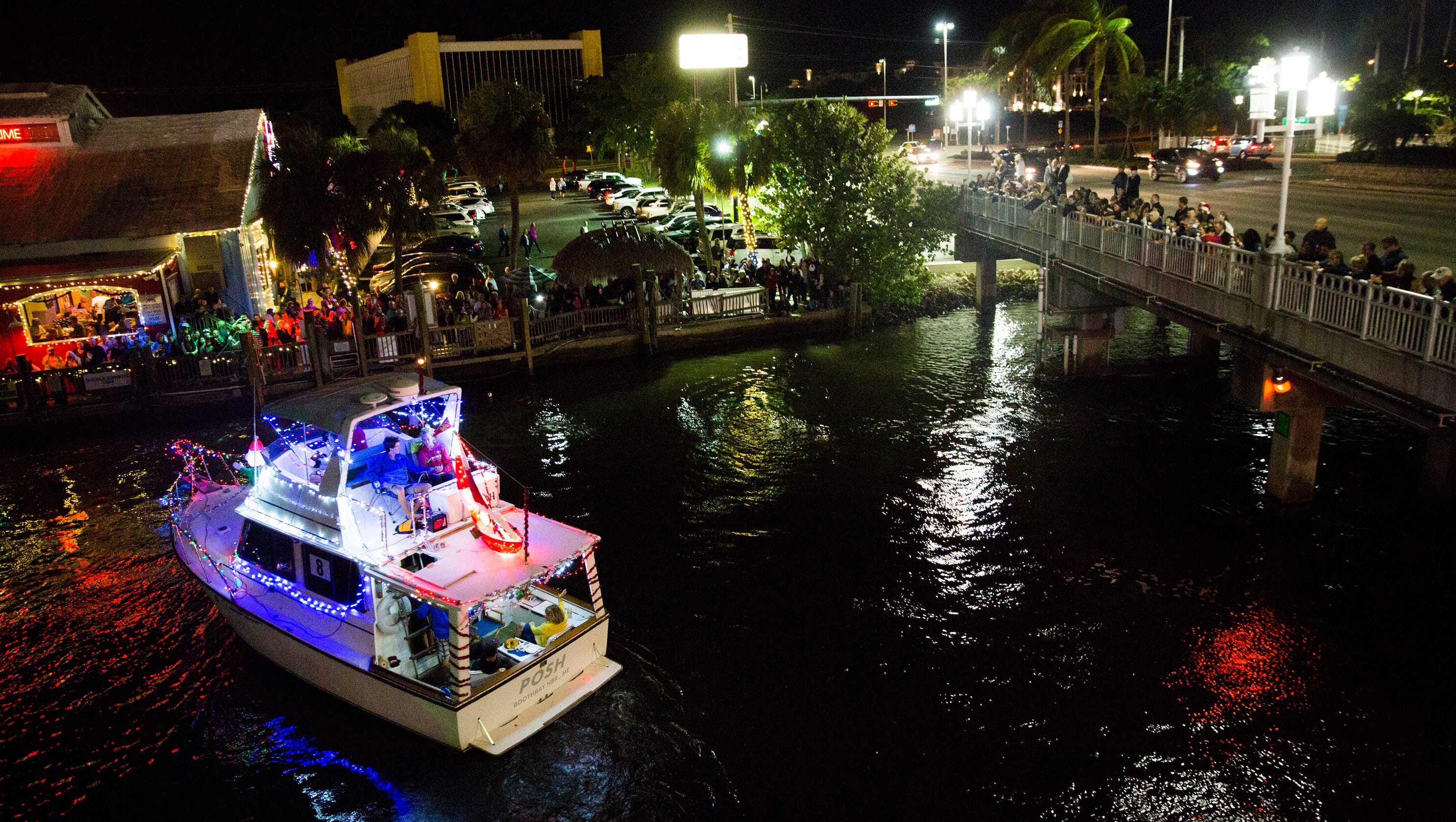 Photos Naples Holiday Boat Parade