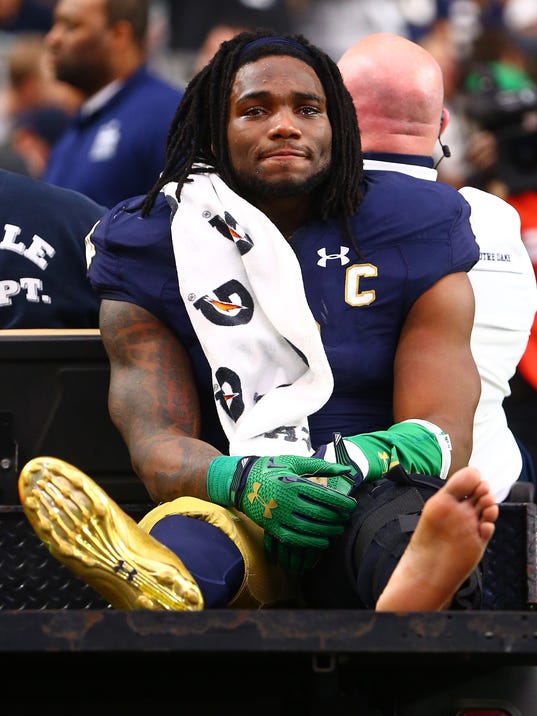 635969565592650570-USP-NCAA-FOOTBALL-FIESTA-BOWL-NOTRE-DAME-VS-OHIO-78574628.JPG