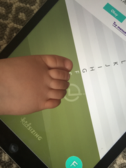 The app KidsShoes helps parents size their children's
