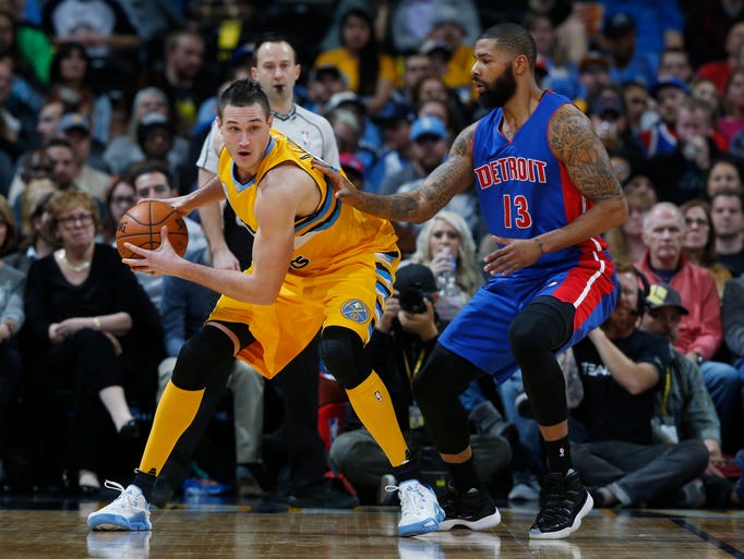 Leads slips away as Pistons fall to Nuggets, 104-101 635891862742100414-AP-Pistons-Nuggets-Basketbal-8-