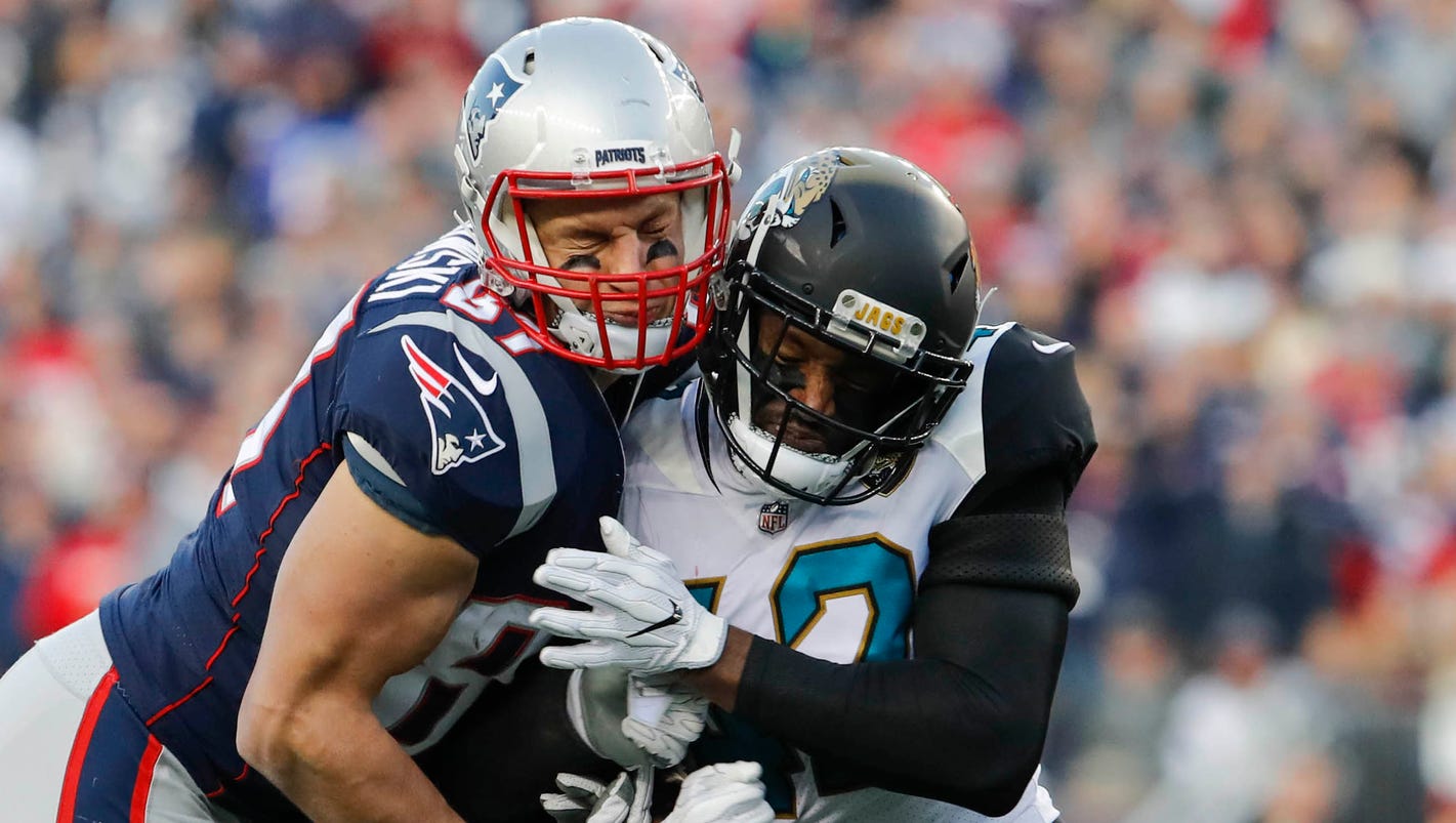 Rob Gronkowski ruled out of Patriots game after helmet-to-helmet hit