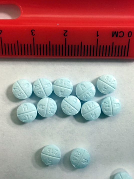Feds prosecute painclinic workers as drug dealers