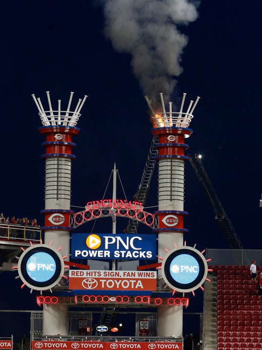 Reds stadium smokestack catches fire during game vs. Giants