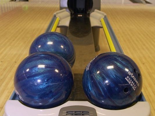 The high school bowling season is underway in mid-Michigan.