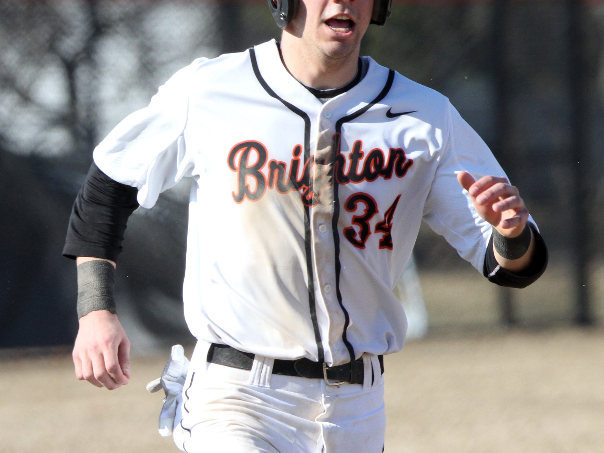 Brighton's Colin McClelland runs home to score as the Bulldogs go on a mid-game tear against Waterford Kettering at Brighton.