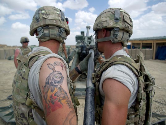 US PFC Allen Eakley (L) from the 2nd Pla