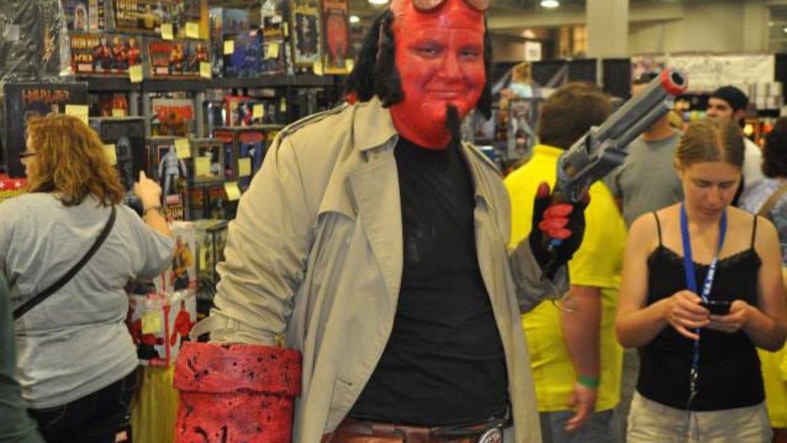 denver comic con sci fi speed dating Wizard world comic con returns to new orleans with a slate of comics artists, actors from popular science fiction movies, adult cosplay and kids' costume contests, sci-fi speed dating, star wars-themed standup comedy, fan groups, vehicles from film and tv shows, video gaming, panel discussions and more. denver comic con sci fi speed dating Wizard world comic con returns to new orleans with a slate of comics artists, actors from popular science fiction movies, adult cosplay and kids' costume contests, sci-fi speed dating, star wars-themed standup comedy, fan groups, vehicles from film and tv shows, video gaming, panel discussions and more.