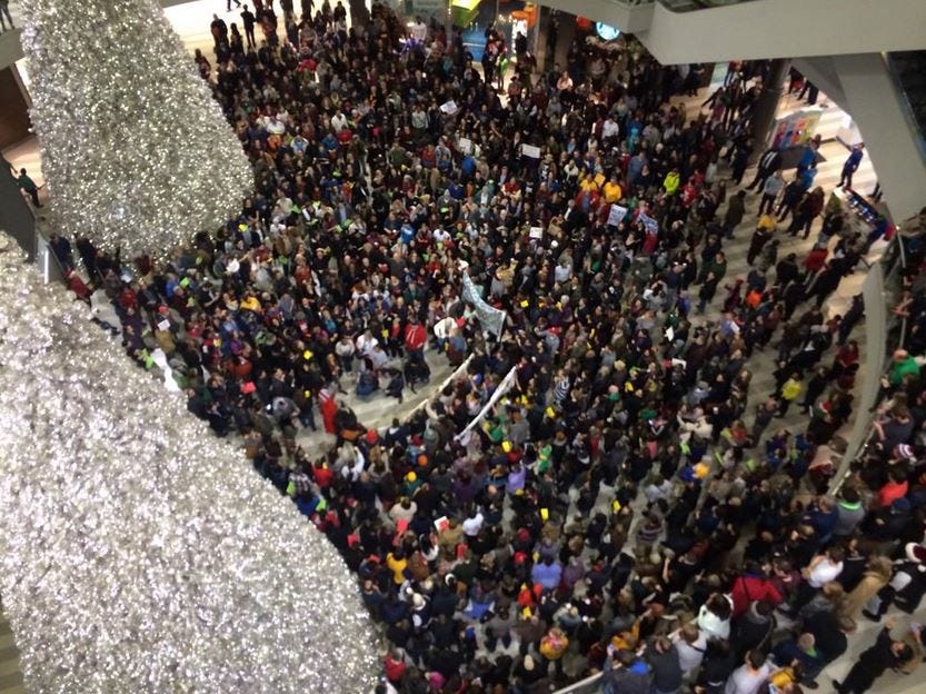 2 NYC officers dead in ambush-style shooting