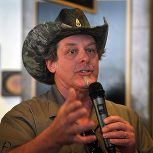 Ted Nugent's anti-Semitic Facebook post blasted 635740643579944041-AP-Governor-s-Race-Nugent-TX