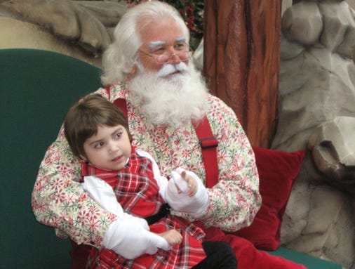 Stanford Shopping Center's Santa