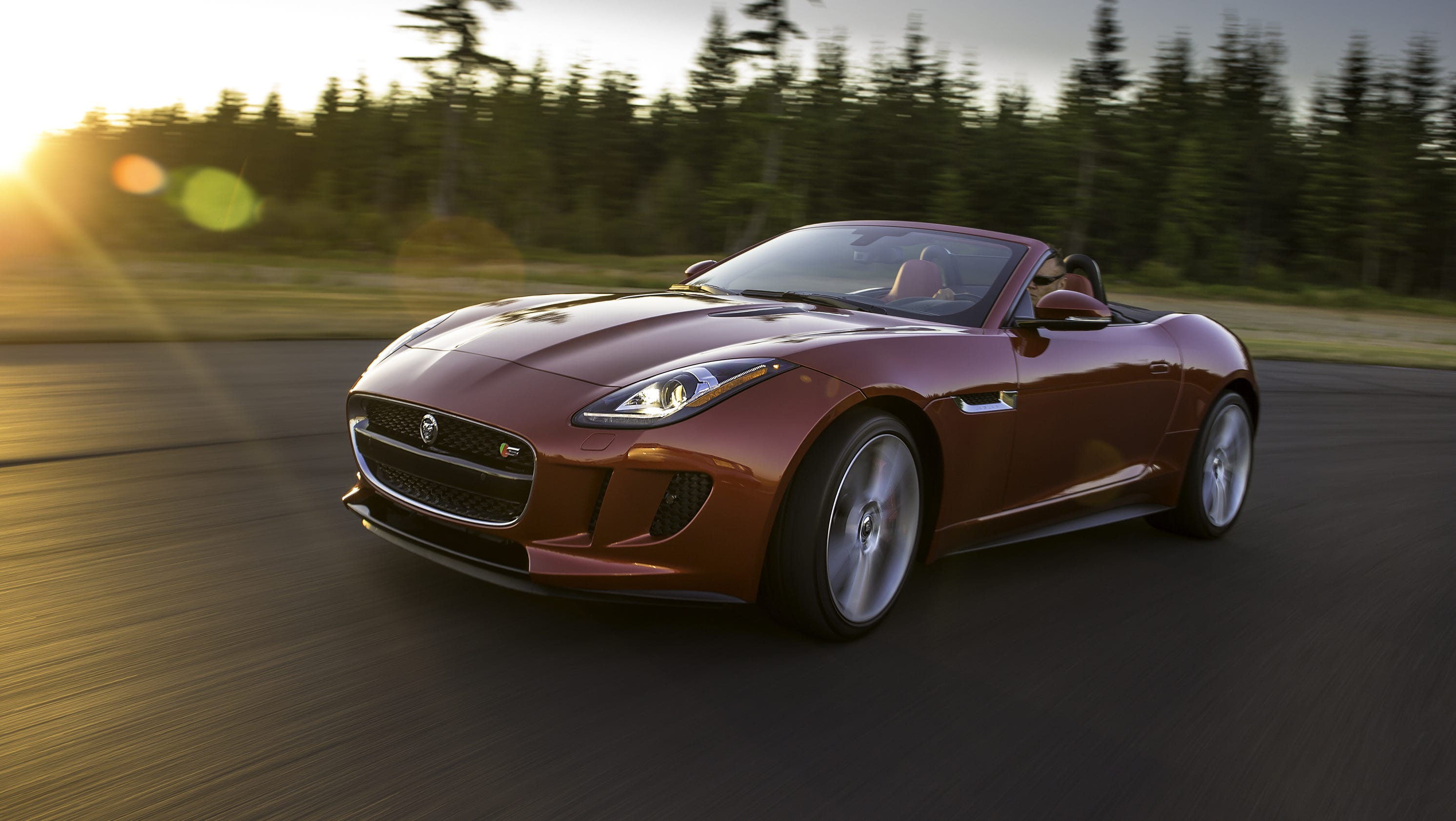 Jaguar adds more goodies to F-Type sports car