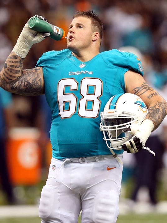 1383630611000-11-04-2013-Richie-Incognit