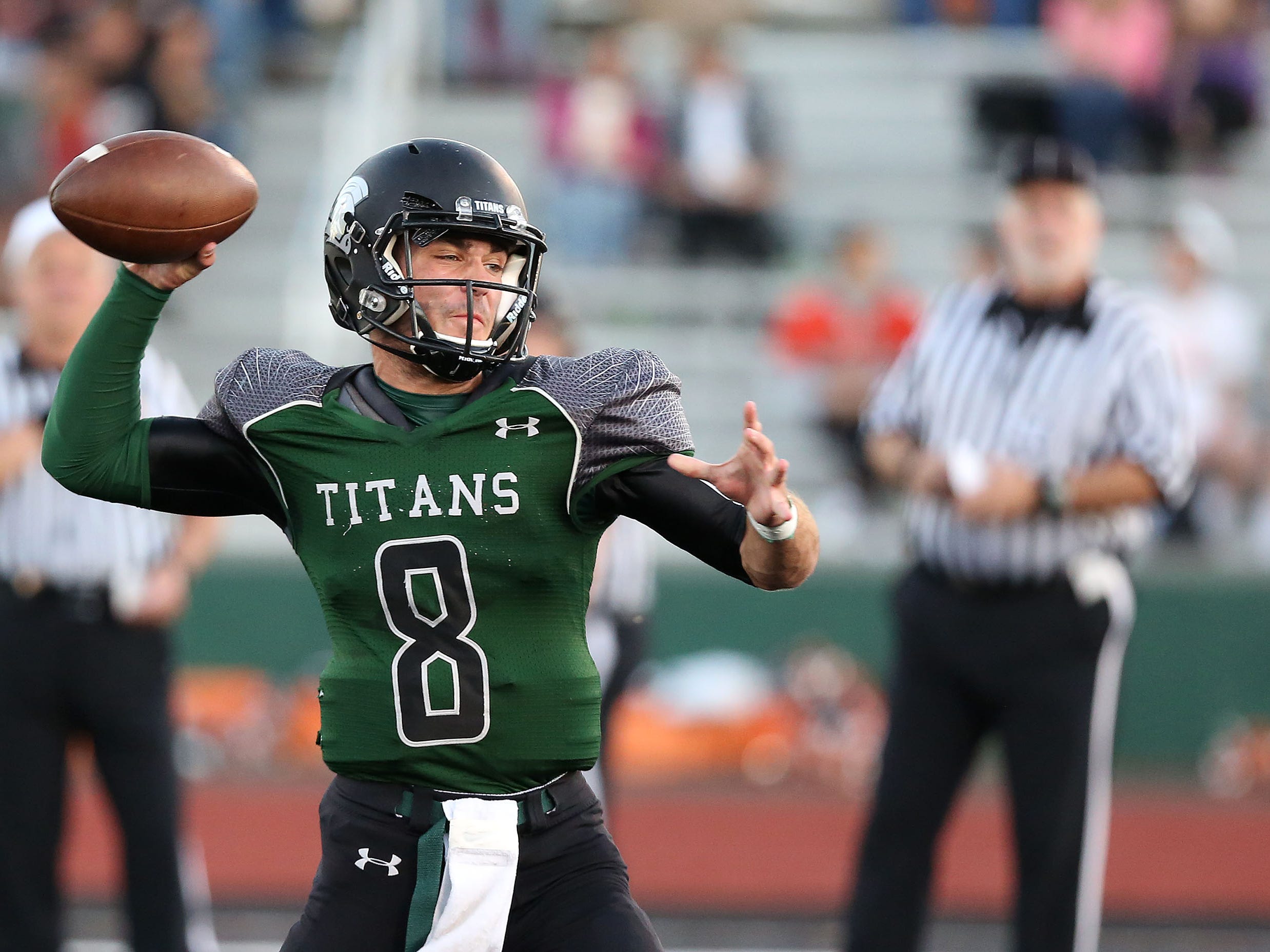 West Salem Titans quarterback Cade Smith