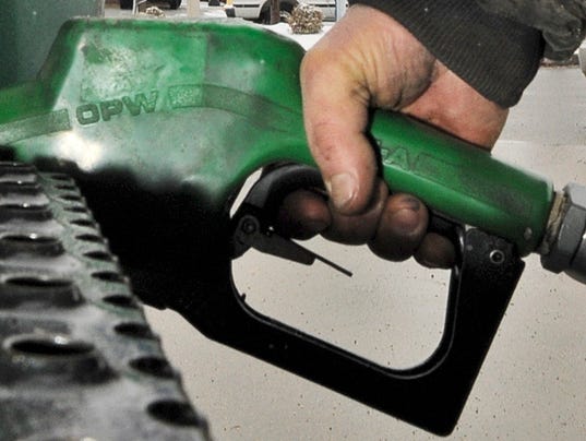 Family spending on gasoline hits all-time high thumbnail