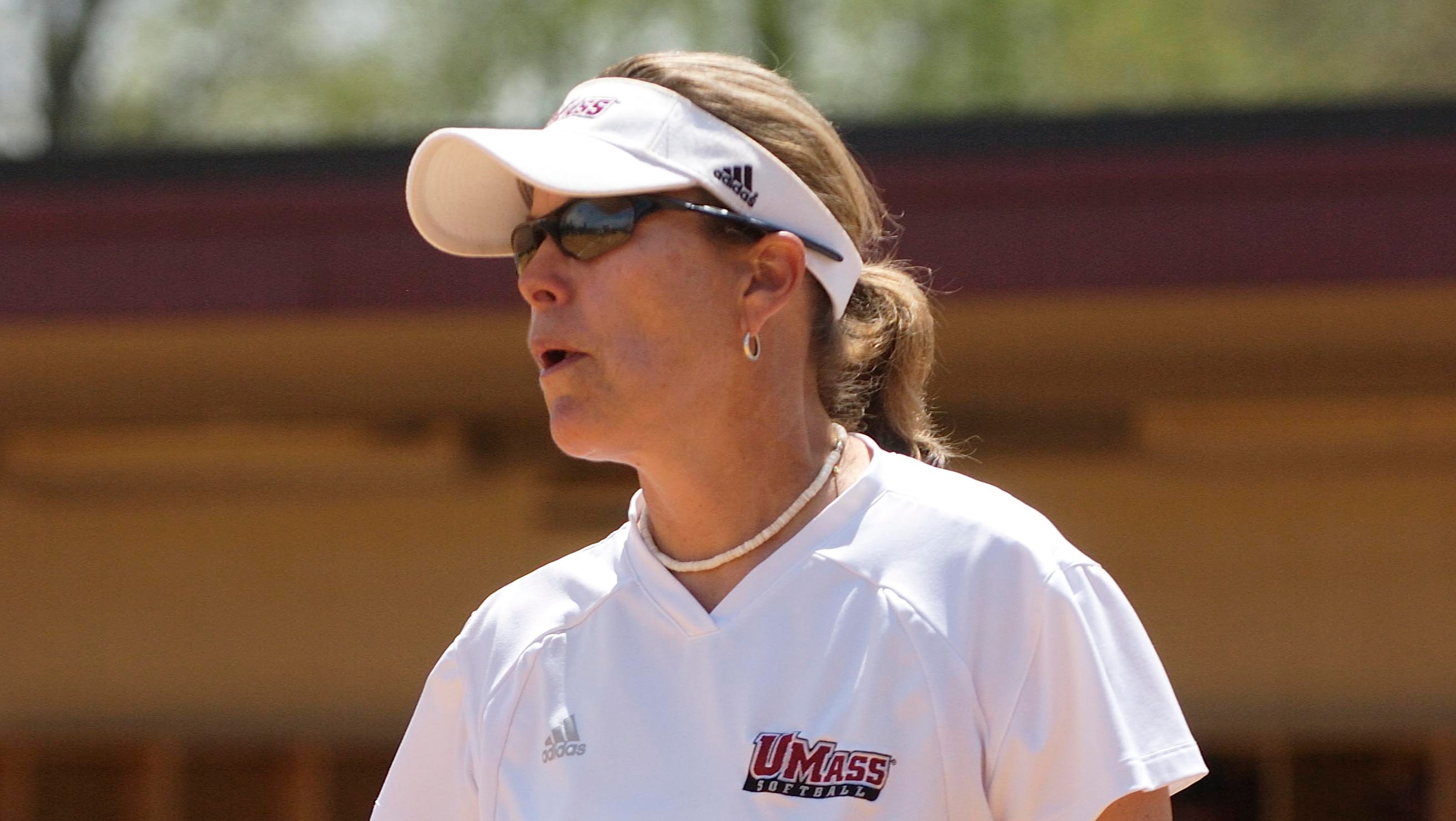 Longtime UMass softball coach Elaine Sortino dies
