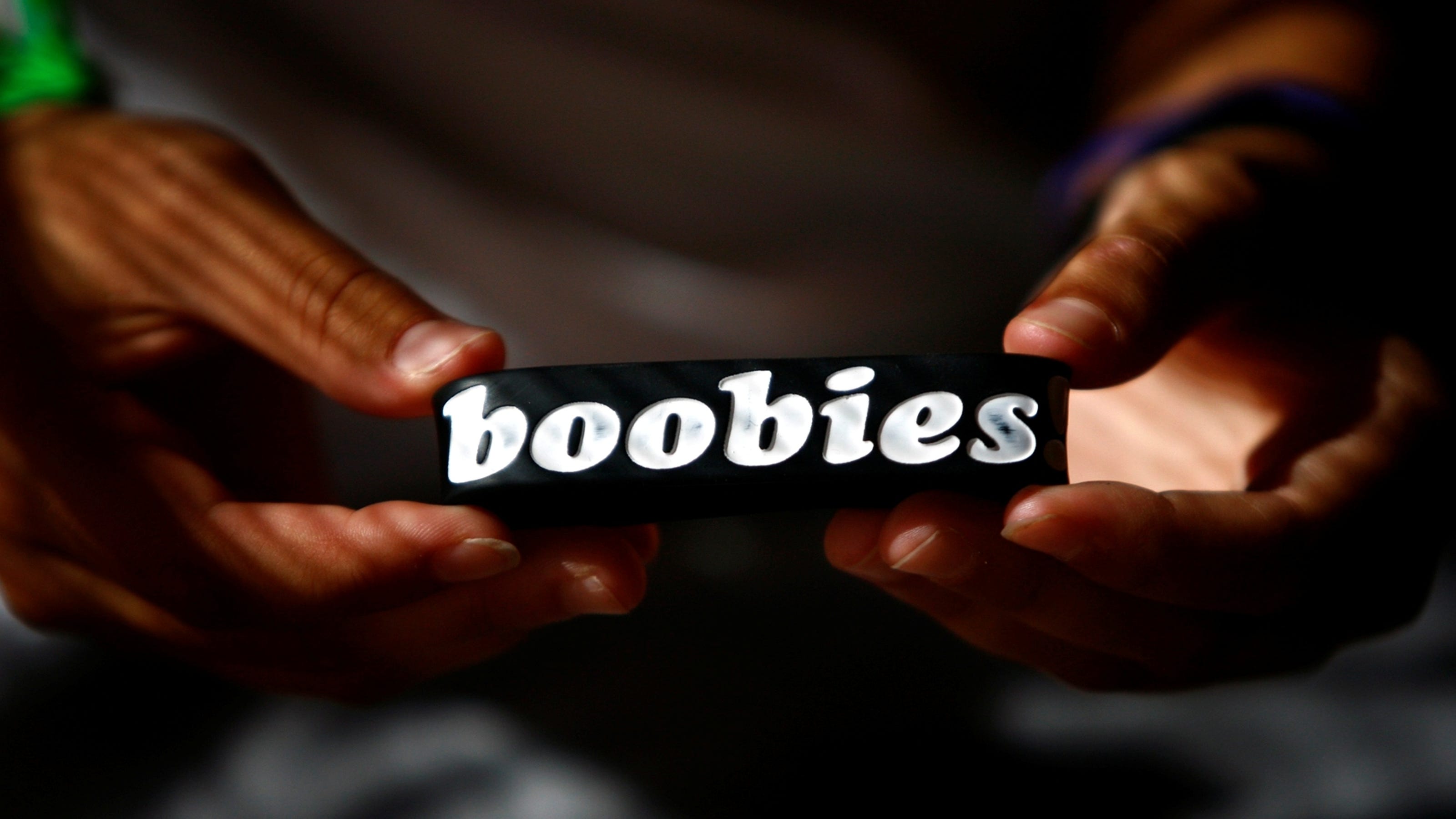 Court: Pa. school can't ban 'boobies' bracelets3200 x 1800