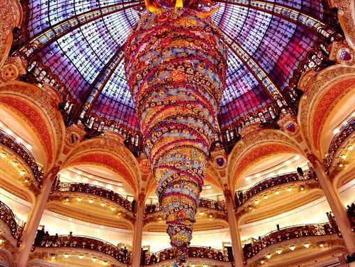 Giant, upside-down Christmas tree in a Paris shopping