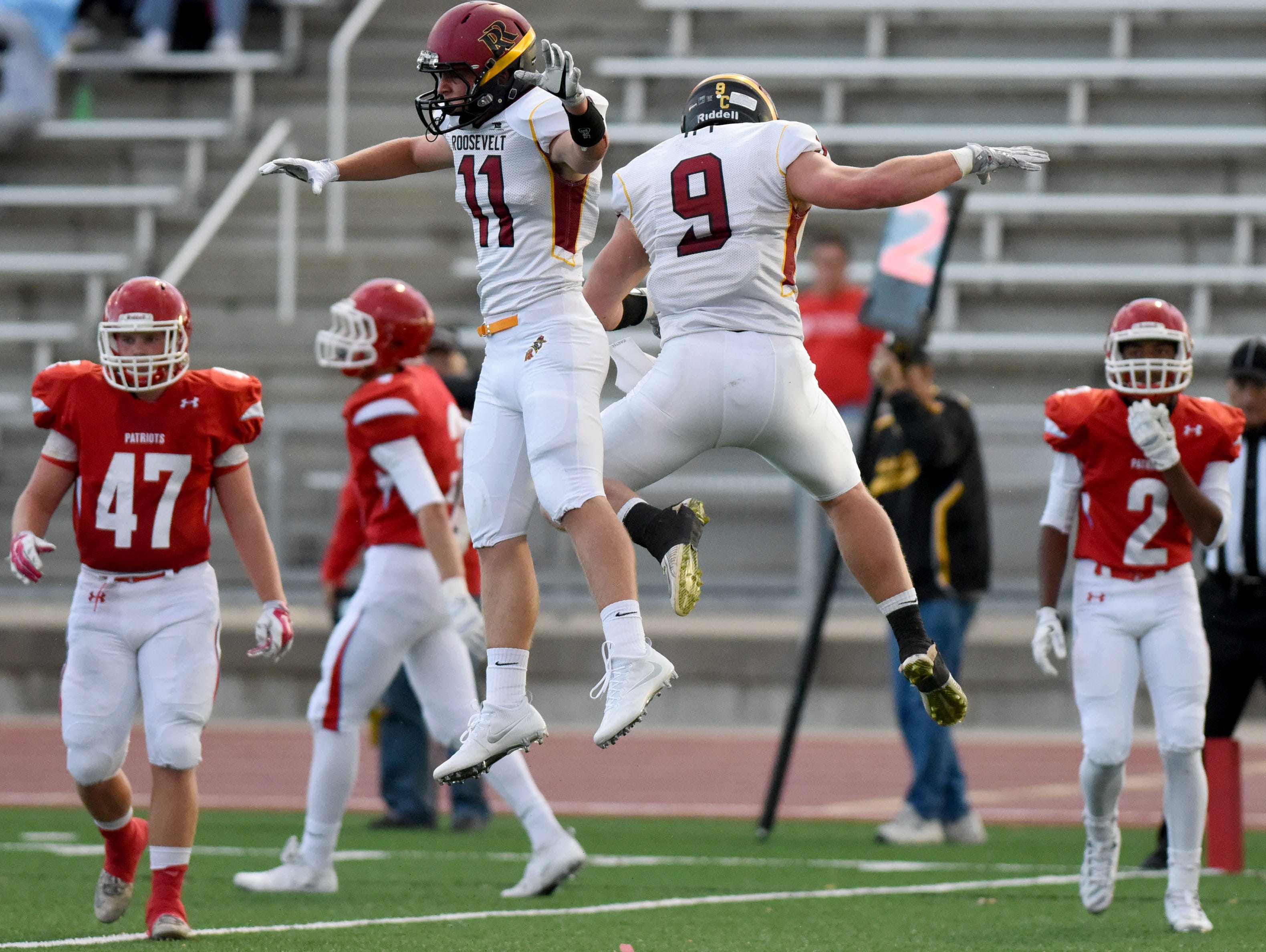 Roosevelt vs. Lincoln at Howard Wood Field on Friday. Rough Riders dominated the Patriots 49 to 7.