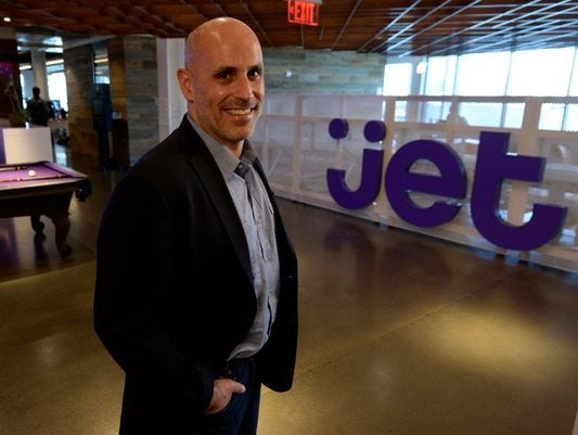 Marc Lore, the founder of Jet.com, announced Wednesday that the e-commerce platform was abandoning its planned $50 annual membership fee.