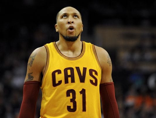 Former Clarksville High star Shawn Marion will play in the new Champions Basketball League with other former NBA stars.