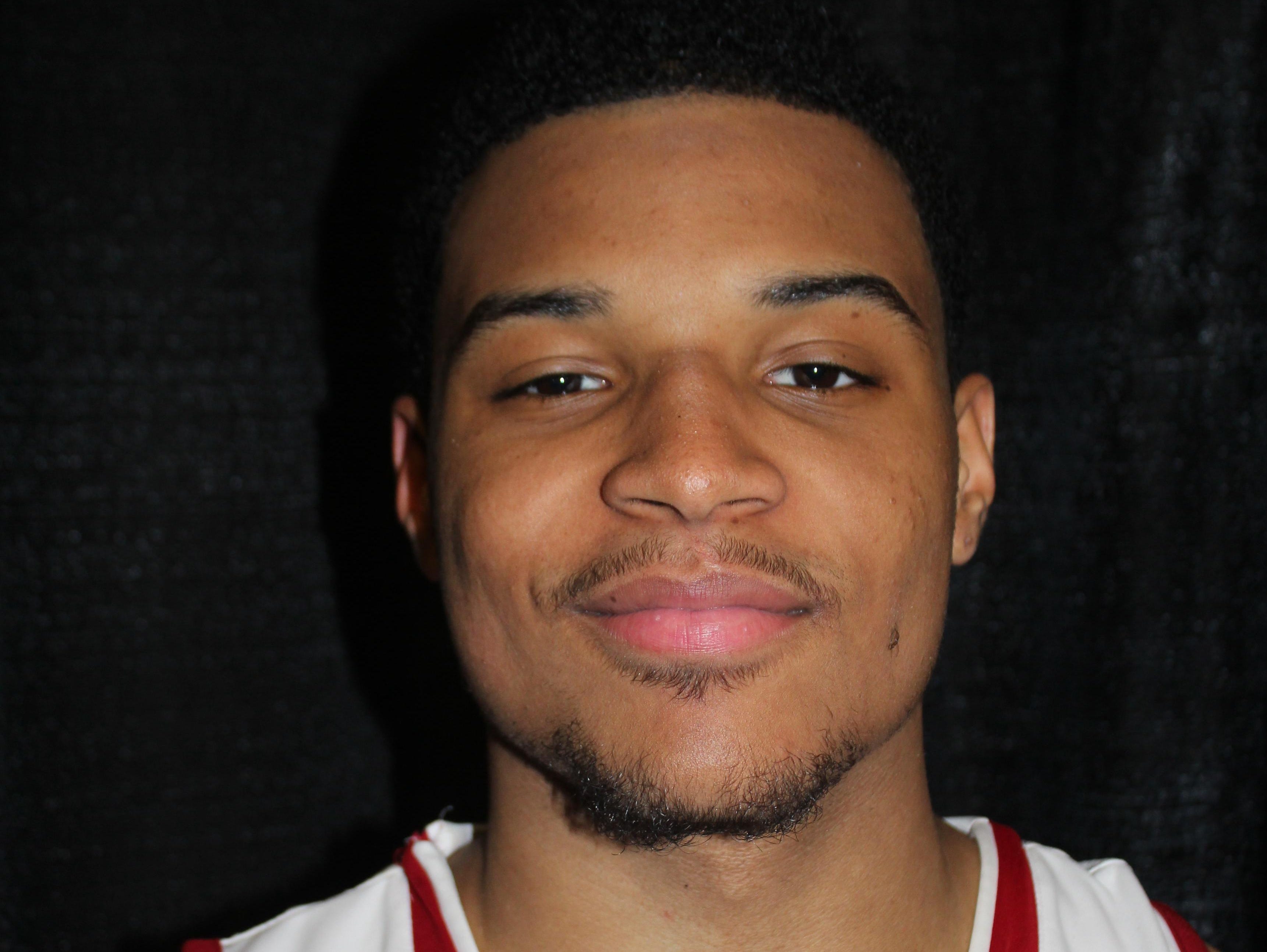 Malik Ellison, Flint Beecher