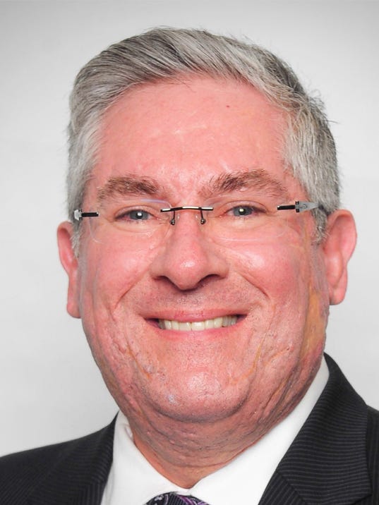 Dr. Emilio Justo.jpg