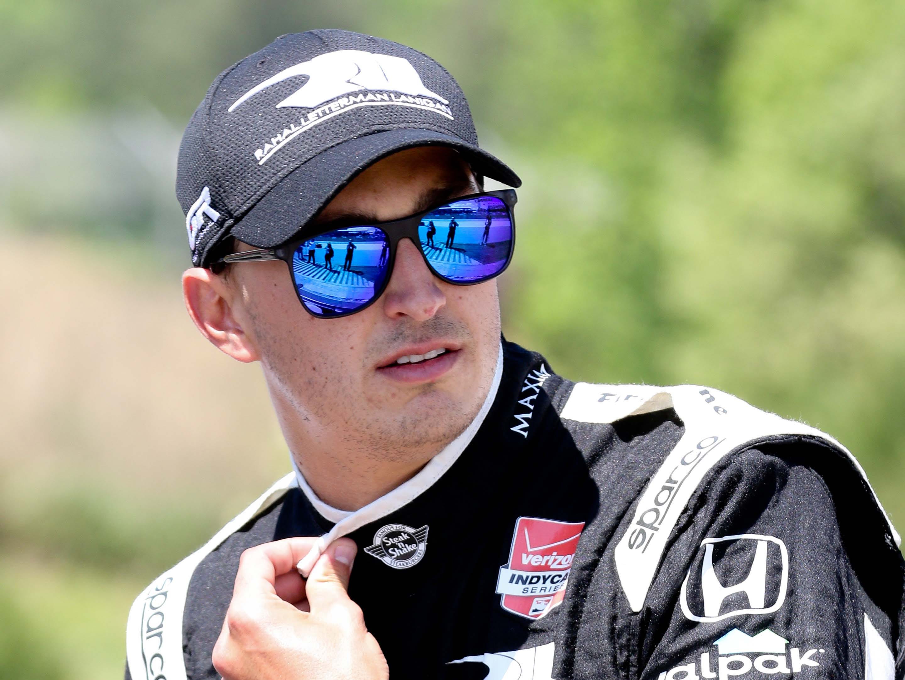 Graham Rahal shakes up David Letterman | USA TODAY Sports
