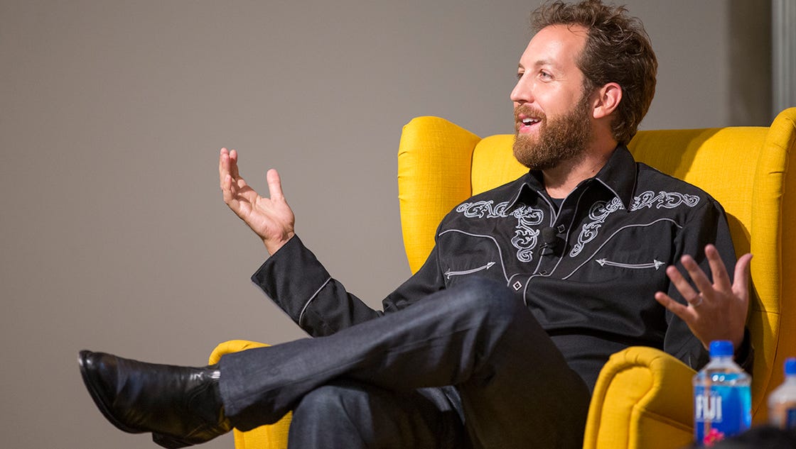 635787093536626272-Chris-Sacca-answering-questions.jpg