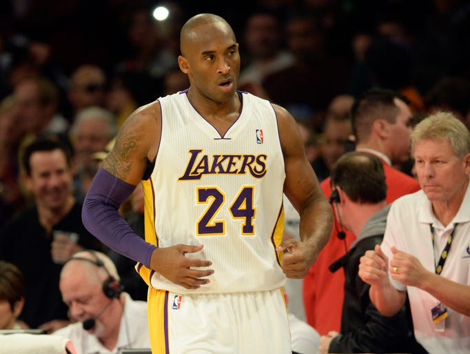 The Los Angeles Lakers got a big boost Sunday when longtime star Kobe Bryant made his season debut against the Toronto Raptors.