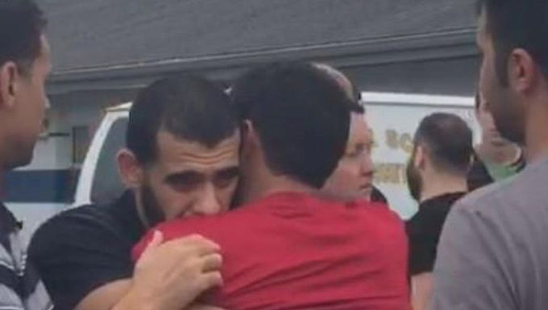 Mother turned in suspect in deaths of 2 brothers during Fla. store robbery