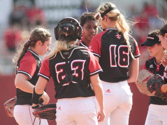 UL pitcher Alyssa Denham and the Cajuns have a meeting