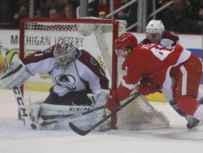 Shootout plagues Detroit once again in loss to Colorado, 3-2 635909196239648421-WINGS-021216-KD-12