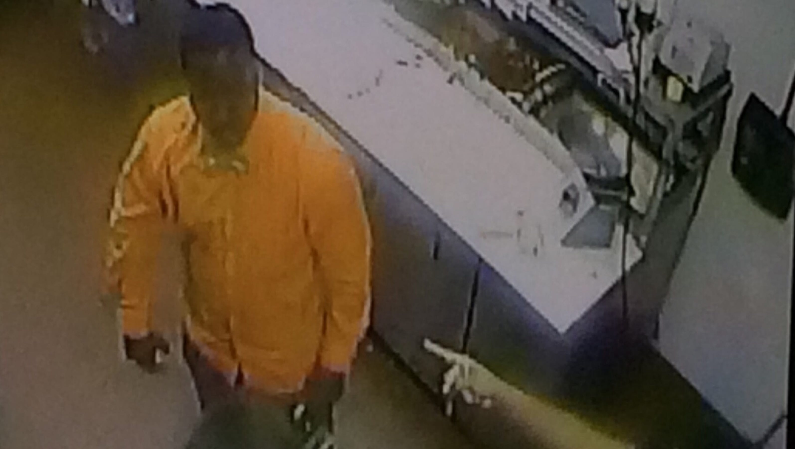 Parma police: Patrons beat employees at Chuck E. Cheese - WKYC-TV